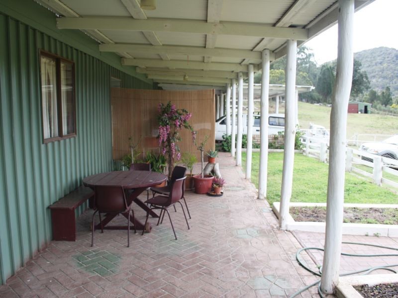 109 Giants Creek Road, Sandy Hollow NSW 2333