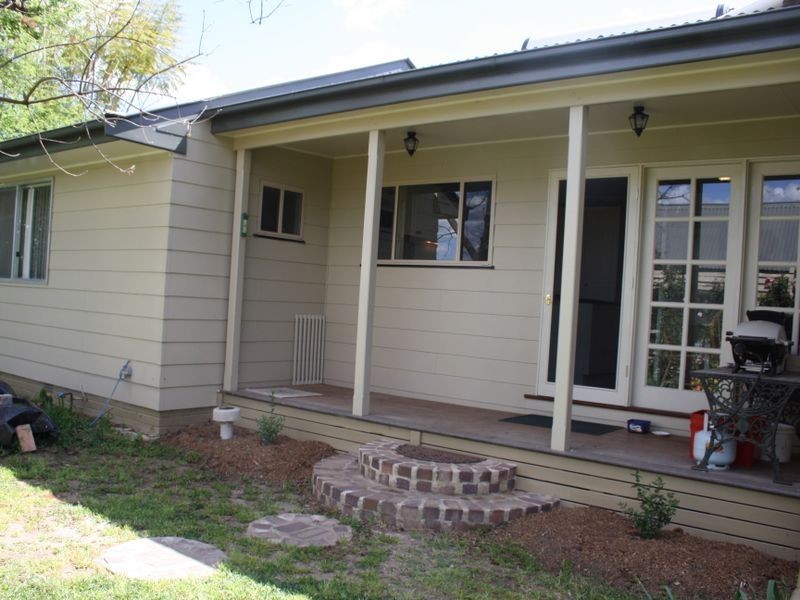 81 Guernsey Street, Scone NSW 2337