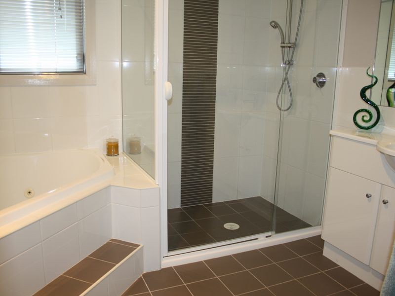 16 Redbank Drive, Scone NSW 2337