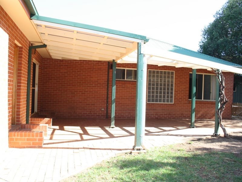 78 Park Street, Scone NSW 2337