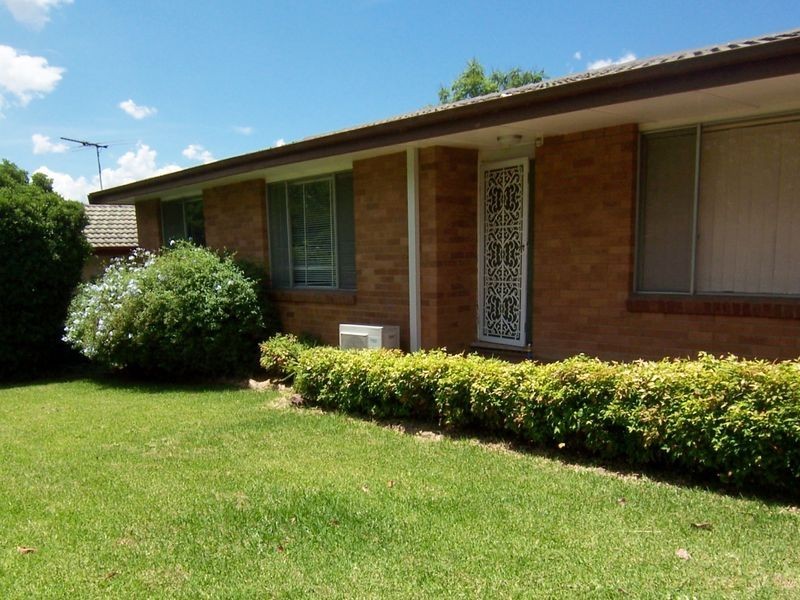 12 Thompson Street, Muswellbrook NSW 2333