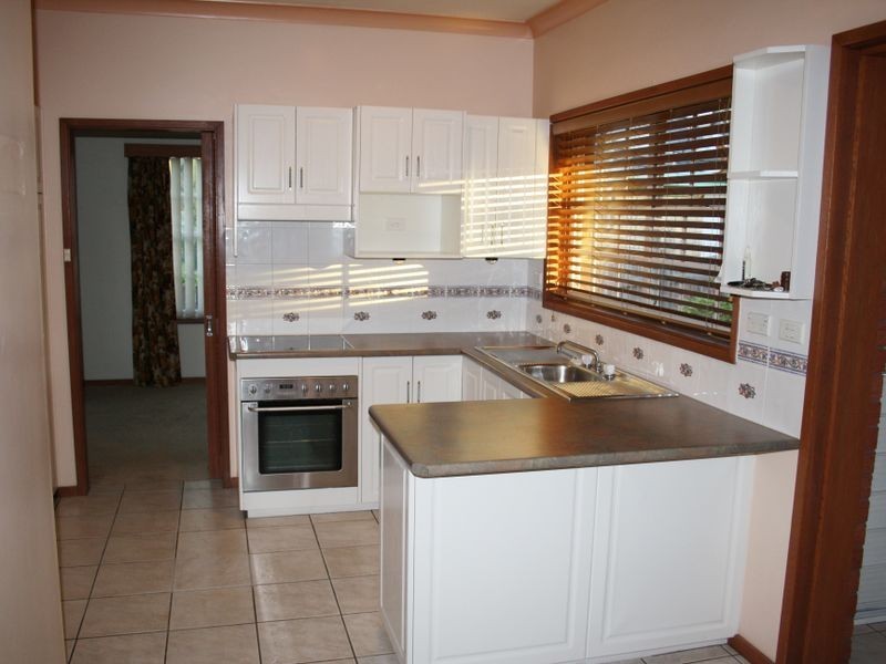 27 Osborn Avenue, Muswellbrook NSW 2333