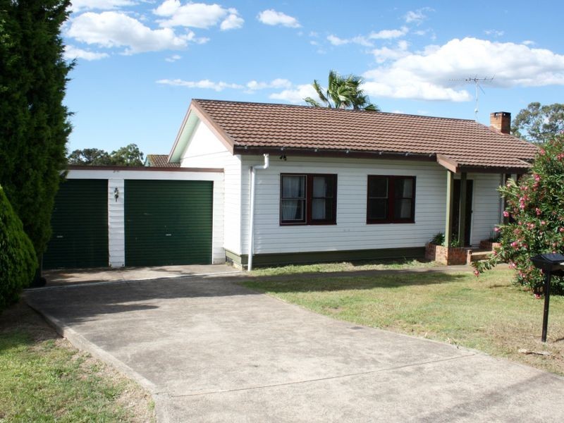 16 Parkinson Avenue, Muswellbrook NSW 2333