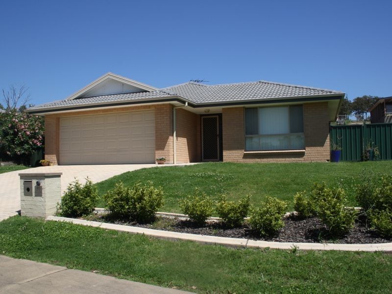 59 Bimbadeen Drive, Muswellbrook NSW 2333