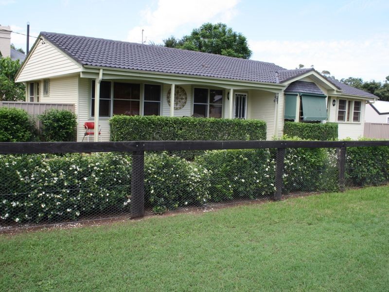 79 Kingdon Street, Scone NSW 2337
