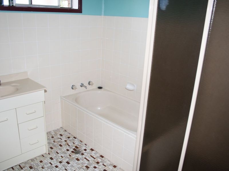 12 Thompson Street, Muswellbrook NSW 2333