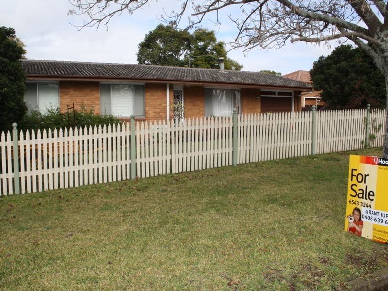 12 Thompson Street, Muswellbrook NSW 2333