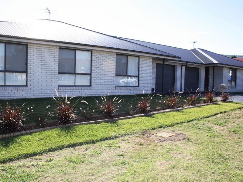 30 & 32 Birrell Street, Scone NSW 2337