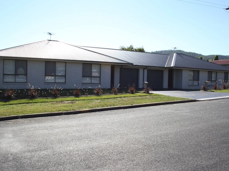 30 & 32 Birrell Street, Scone NSW 2337