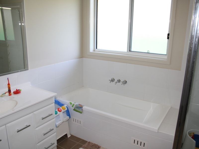 5 John Howe Circuit, Muswellbrook NSW 2333