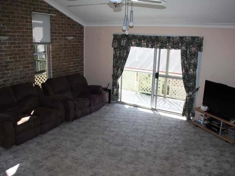 6 Jarrah Place, Muswellbrook NSW 2333