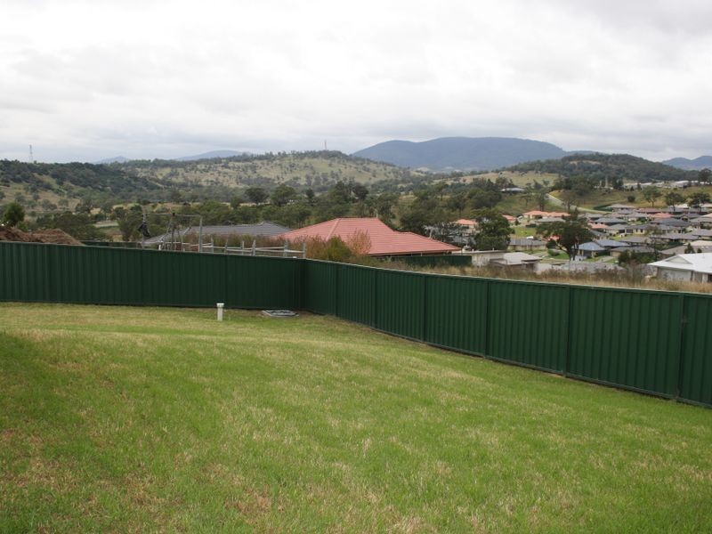 28 John Howe Cct, Muswellbrook NSW 2333