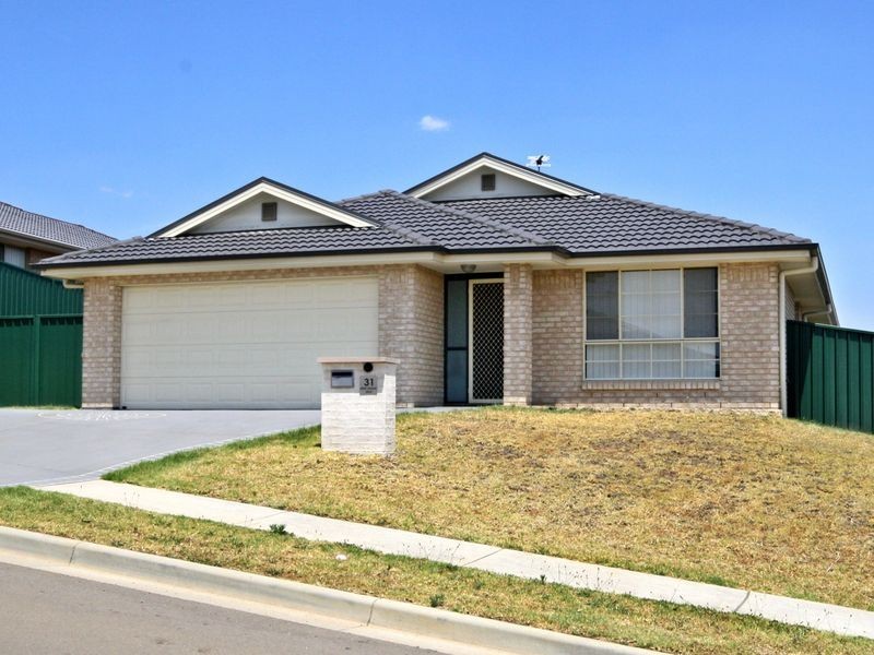 31 Henry Dangar Drive, Muswellbrook NSW 2333