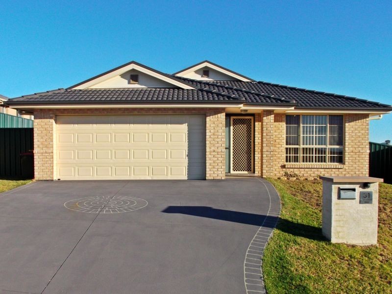 31 Henry Dangar Drive, Muswellbrook NSW 2333