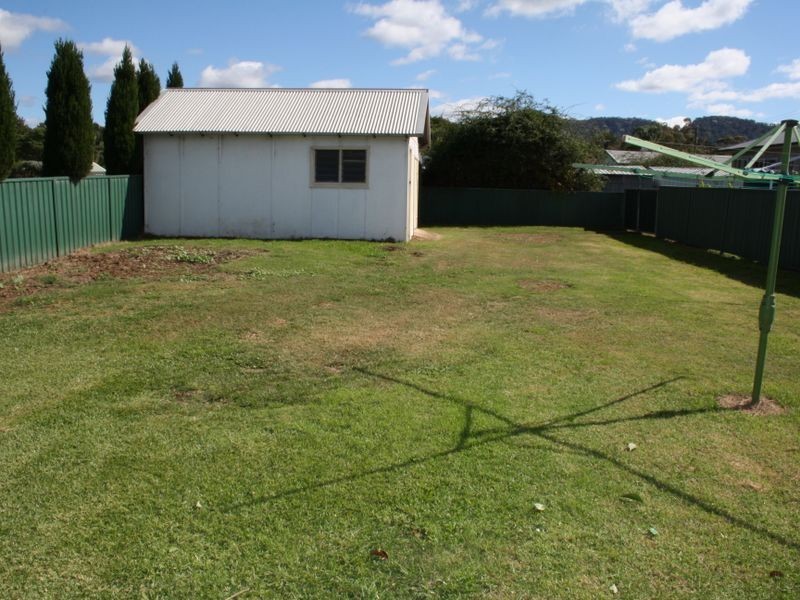 18 Paxton Street, Denman NSW 2328