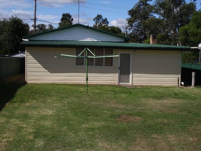 18 Paxton Street, Denman NSW 2328