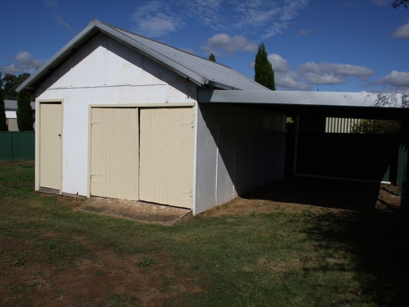 18 Paxton Street, Denman NSW 2328