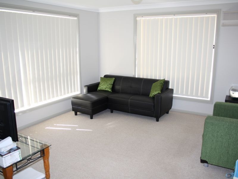 2/15 Dalwood Place, Muswellbrook NSW 2333