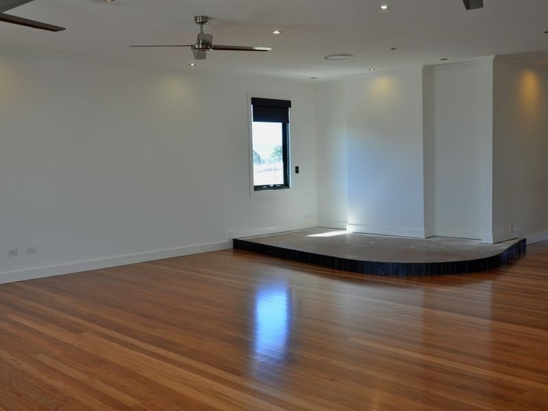 15 Silver Eye Road, Muswellbrook NSW 2333