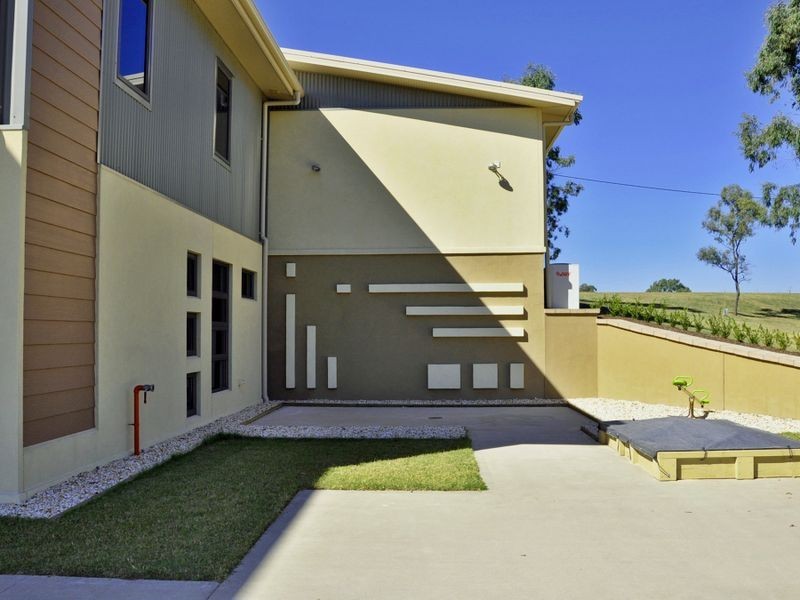 15 Silver Eye Road, Muswellbrook NSW 2333