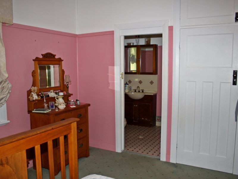 66 Carl Street, Muswellbrook NSW 2333