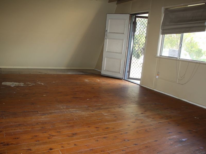 10 Clifford Street, Muswellbrook NSW 2333