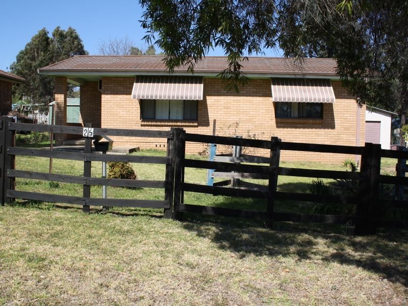 25 Cullingral Street, Merriwa NSW 2329
