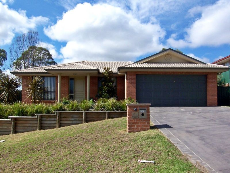 31 Bloodwood Road, Muswellbrook NSW 2333