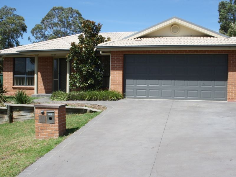 31 Bloodwood Road, Muswellbrook NSW 2333