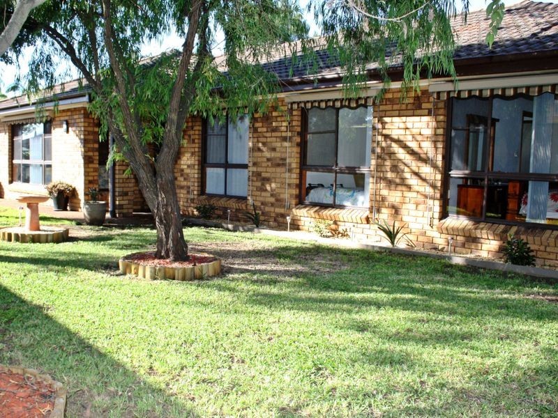52 Calgaroo Ave, Muswellbrook NSW 2333