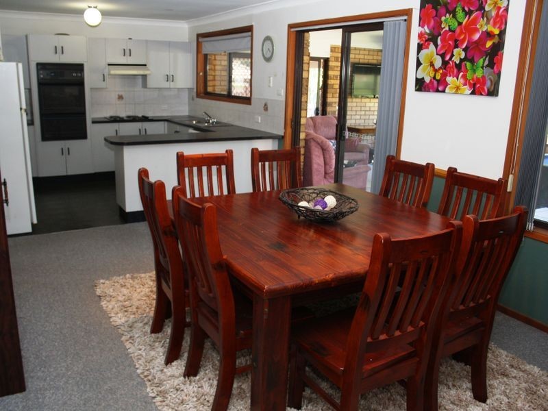 52 Calgaroo Ave, Muswellbrook NSW 2333