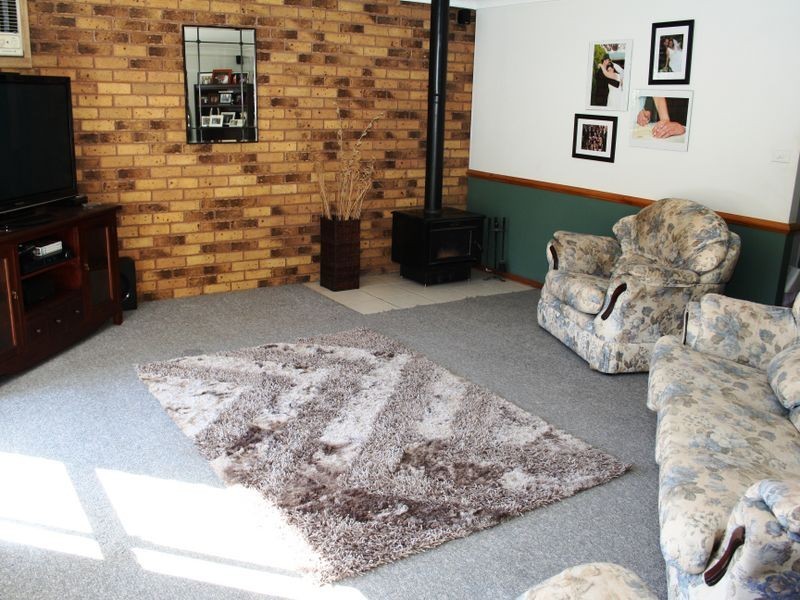 52 Calgaroo Ave, Muswellbrook NSW 2333