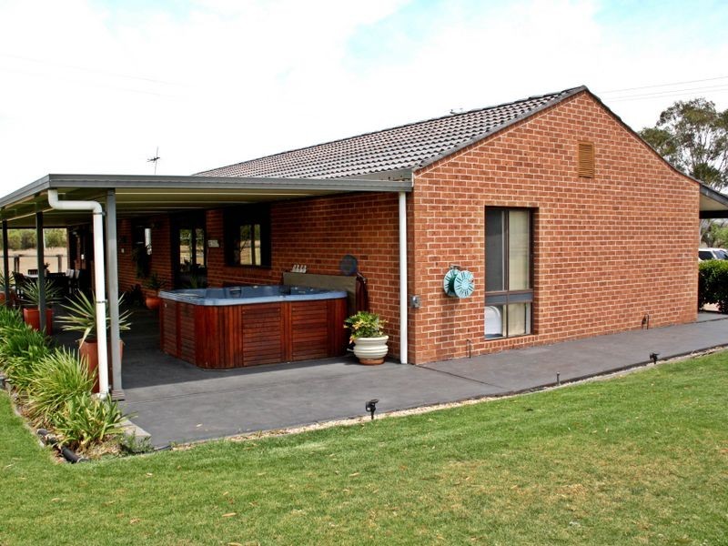 3252 New England Highway, Scone NSW 2337