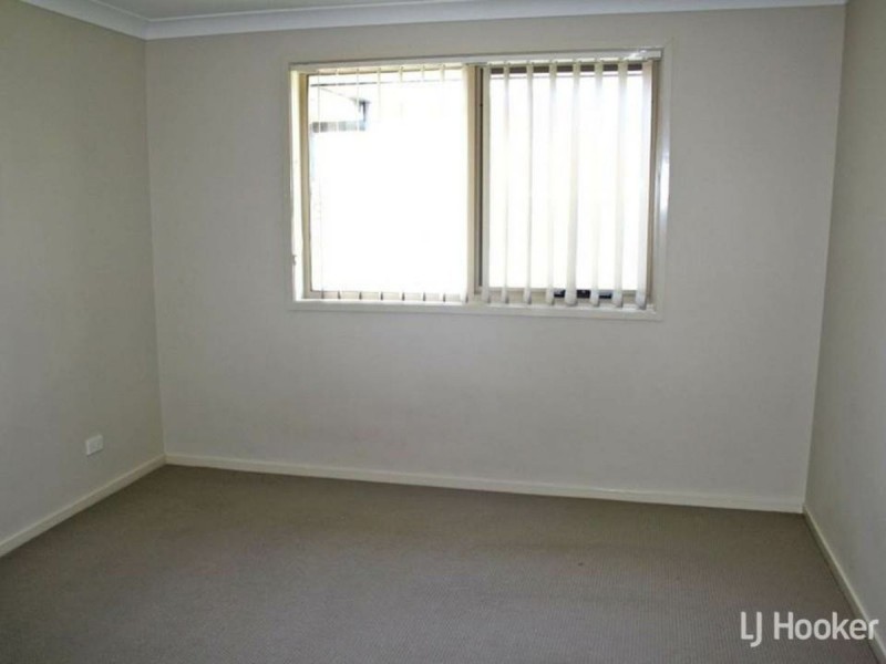 15/27-33 Eveleigh Court, Scone NSW 2337