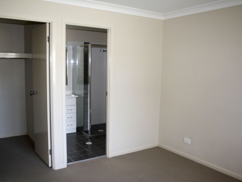 15/27-33 Eveleigh Court, Scone NSW 2337