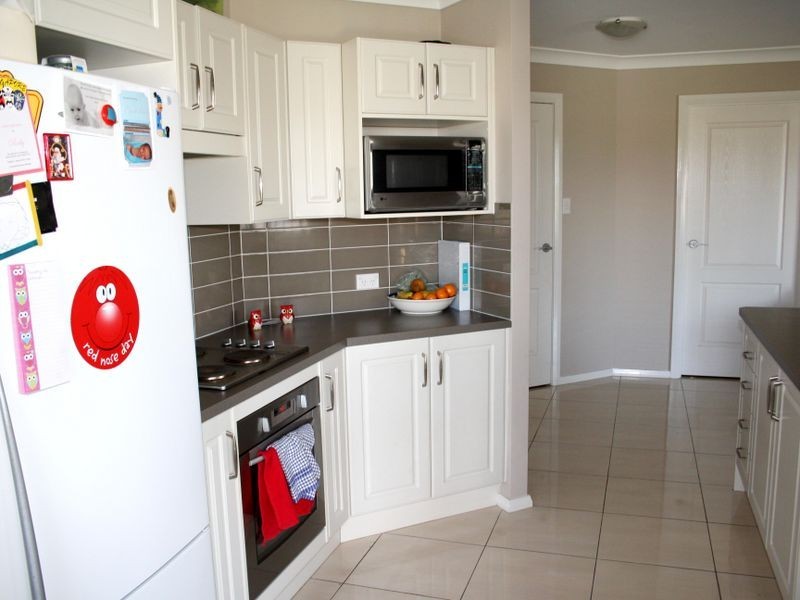 32 John Howe Circuit, Muswellbrook NSW 2333