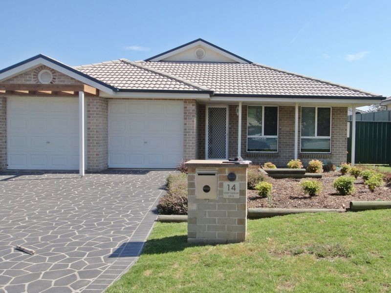 14 Henry Dangar Drive, Muswellbrook NSW 2333
