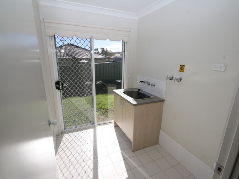 14 Henry Dangar Drive, Muswellbrook NSW 2333