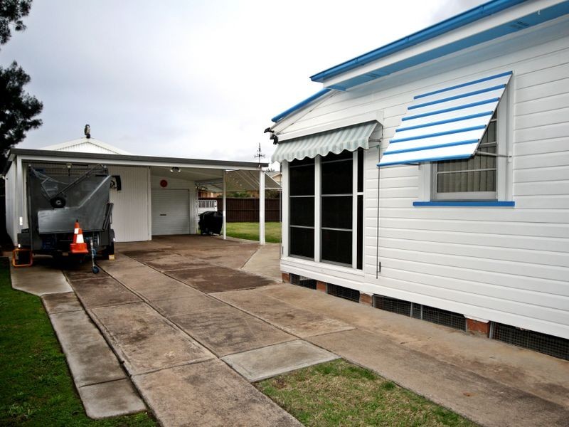 76 Maitland Street, Muswellbrook NSW 2333