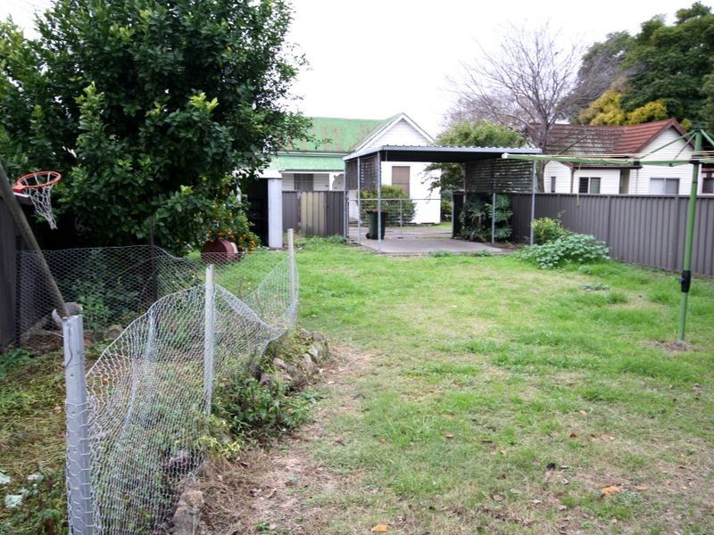 8 Maitland Street, Muswellbrook NSW 2333