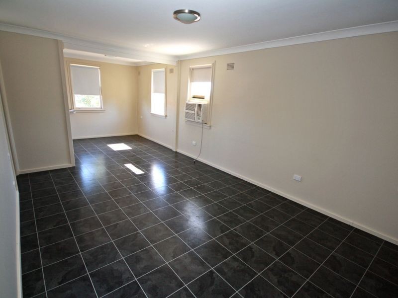 12 Tobruk Avenue, Muswellbrook NSW 2333