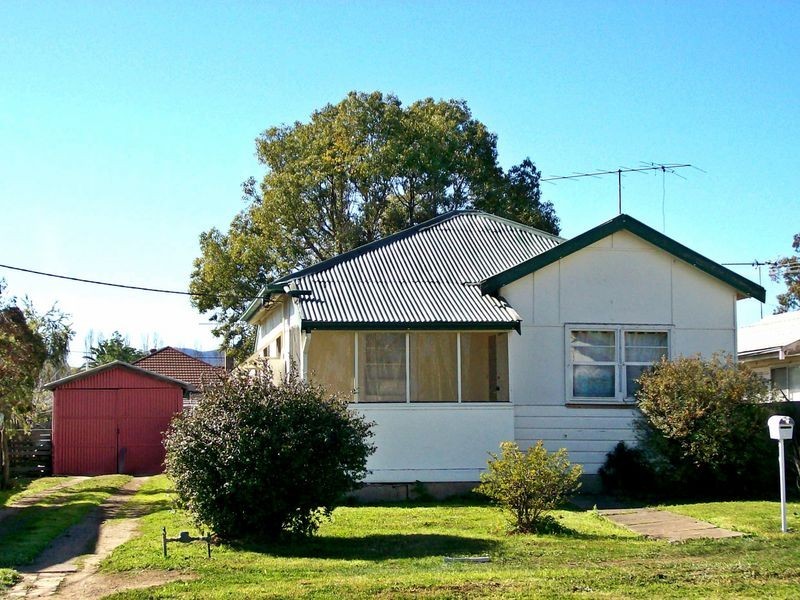 20 Skellatar Street, Muswellbrook NSW 2333