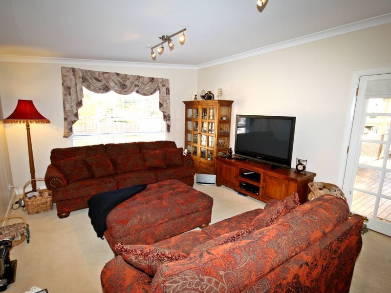 25 Brentwood Street, Muswellbrook NSW 2333