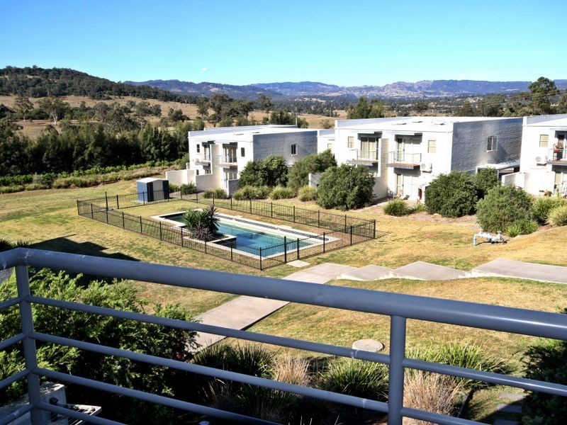 9/15 Lofberg Court, Muswellbrook NSW 2333