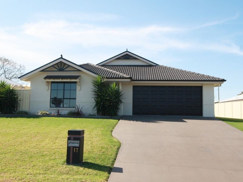 17 Kennedy Place, Aberdeen NSW 2336