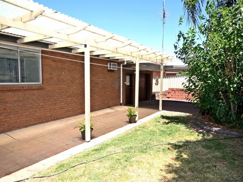 12 Woollybutt Way, Muswellbrook NSW 2333
