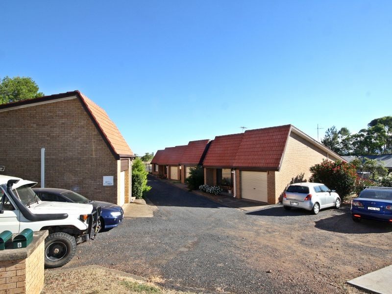 8/9 Joan Street, Scone NSW 2337