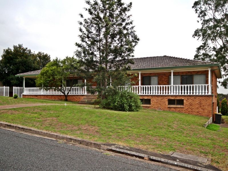 33 Osborn Avenue, Muswellbrook NSW 2333