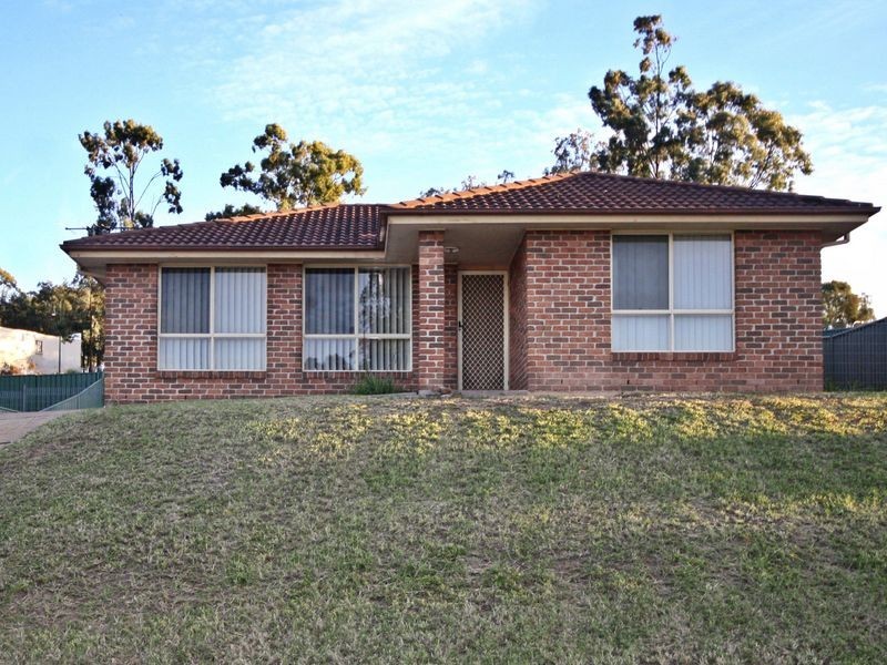 35 Calgaroo Avenue, Muswellbrook NSW 2333
