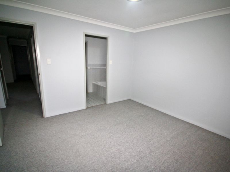 35 Calgaroo Avenue, Muswellbrook NSW 2333
